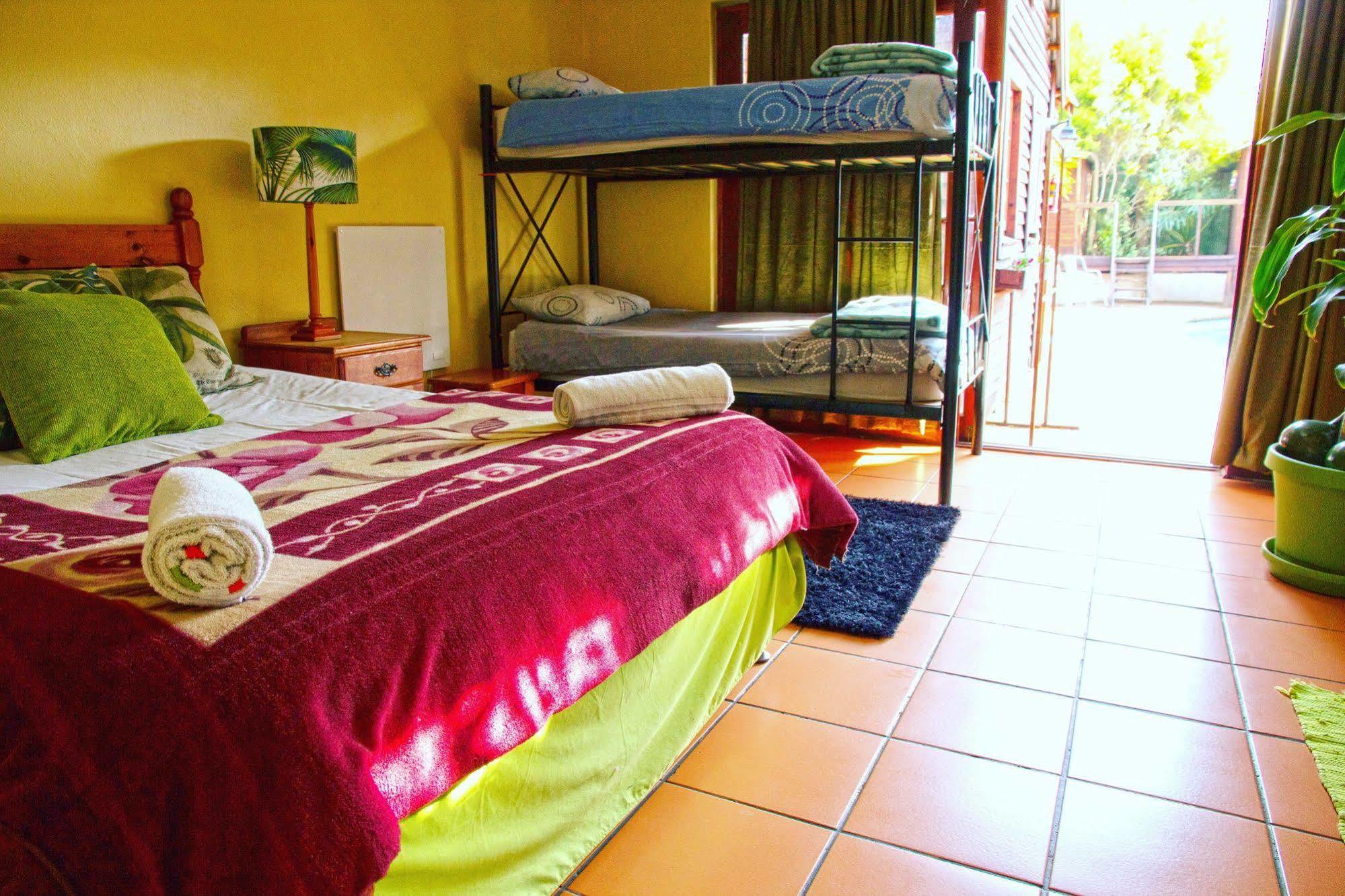 Homebase Melville Backpackers Johannesburg Exteriér fotografie