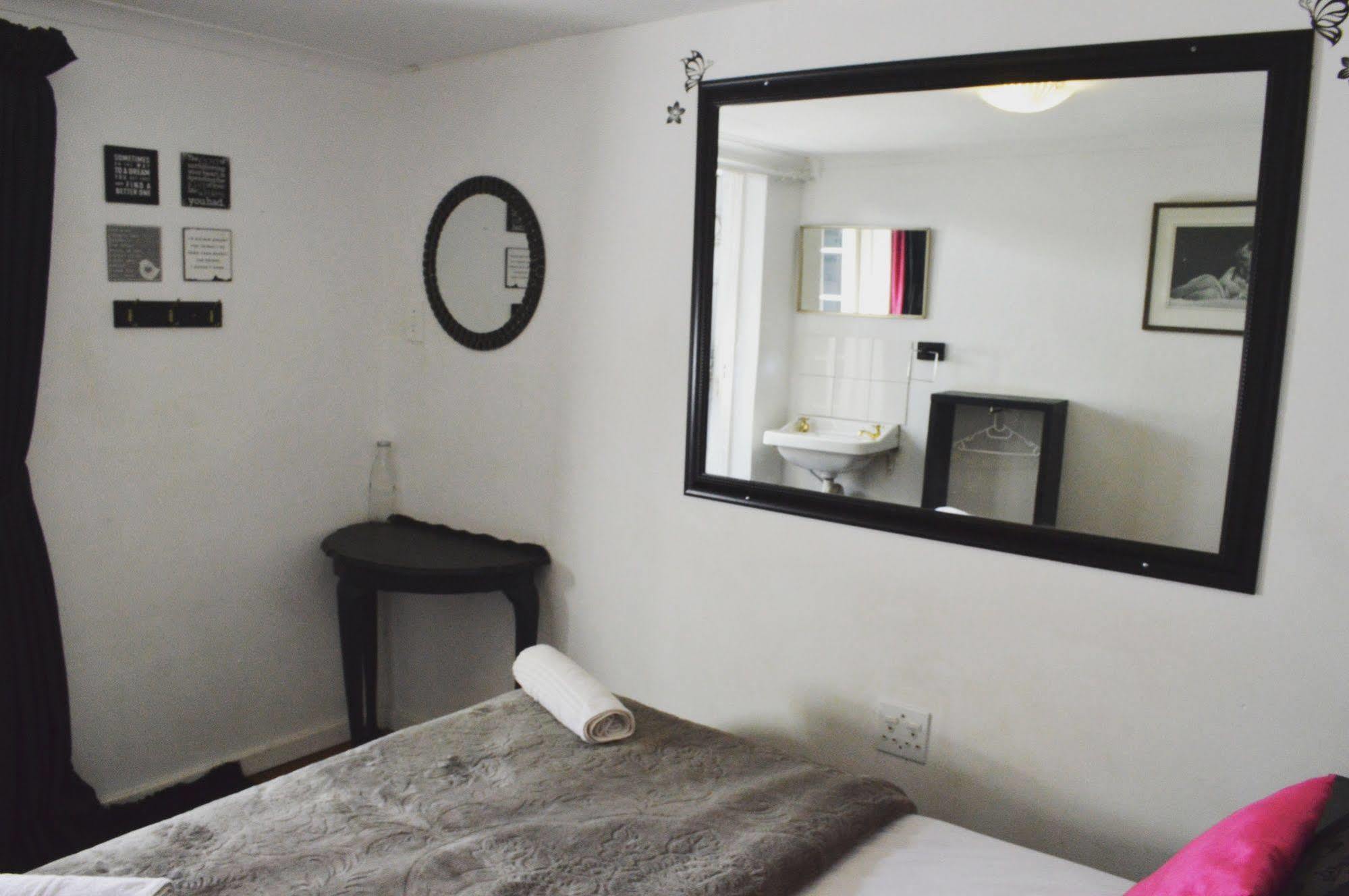 Homebase Melville Backpackers Johannesburg Exteriér fotografie